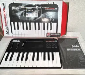 Ipk25 Akai Synth Station 25 Midi Keyboard Controller Discontinued