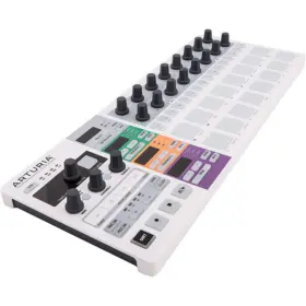430111 Arturia Beatstep Pro Midi/analog Controller And Sequencer #430111