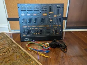 000-dnj02-00010 Behringer 2600 Analog Semi-modular Synthesizer W 8u Desktop Rack Patch Cables