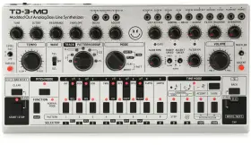 000-eyf02-00010 Behringer Td-3-mo-sr Analog Bass Line Synthesizer - Silver