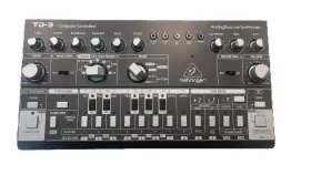 Td3bk Behringer Analog Bass Line Synthesizer - Black