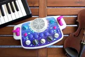 Blipblox 860116002547 Sk2 Synthesizers - Fun Electronic Music Toy Kids 400 Melodies Ready For T