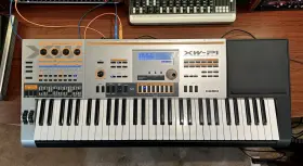 Xw-p1 Casio Hybrid Processing Synthesizer With Power Adapter - Us Seller