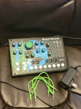 Cre8audio 810101251146 East Beast Analog East-coast-style Semi-modular Synthesizer
