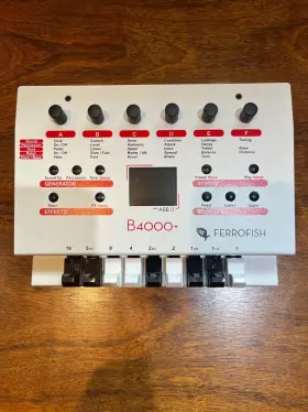 40232823114 Ferrofish B4000 Pocket Size Emulation Of The Legendary Hammond B3