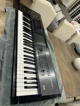 101412 Korg Kronos X 61-key Music Workstation Synthesizer In Very Good Condition