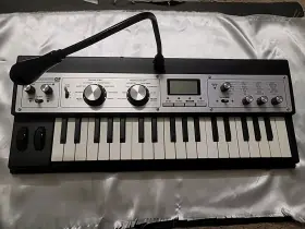 Korg 411378077905 Microkorg Xl Keyboard Synthesizer