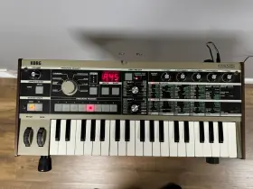 Korg 603384019103 Microkorg 37-key Synthesizer/vocoder Micro-korg Voice Mic Not Included
