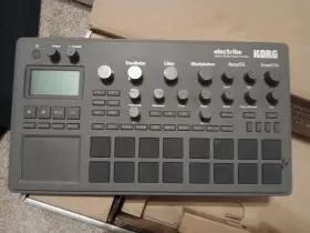 E2-gr Korg Electribe 2 Gray Synth Version