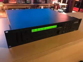 Korg-m1r Korg Ex M1r Music Workstation Sequencer Synthesizer In Working Order New Battery