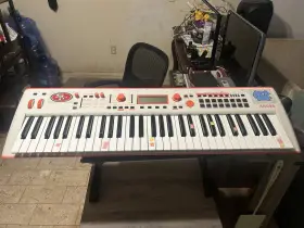 Kross2-61-mb Korg Kross 2 61-key Synthesizer Workstation
