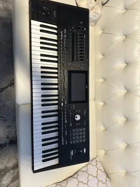 Pa5x61 Korg New 61-key Professional Arranger Workstation