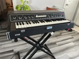 Pe-2000 Korg 1976 Polyphonic Ensemble With Original Expression Pedal. Amazing