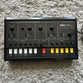 X-911 Korg Analog Guitar Mono Synthesizer 1970s Serviced - Needs Repair