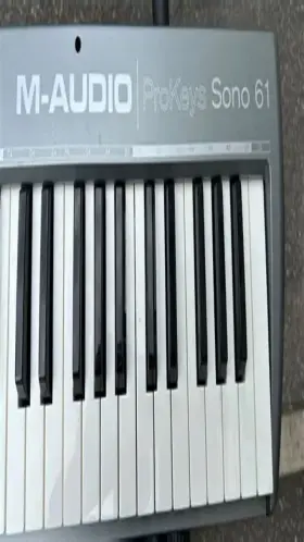 M-audio 612391710316 Prokeys Sono 61 Keyboard Piano