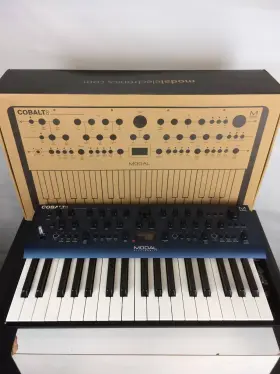 Cobalt8 Modal Electronics Very Good Cobalt 8 Voice Synthesizer