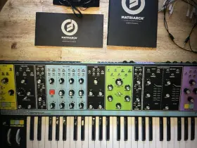 10332 Moog 040232238987 Matriarch Paraphonic Synth With Case Near Mint Condition Ser.