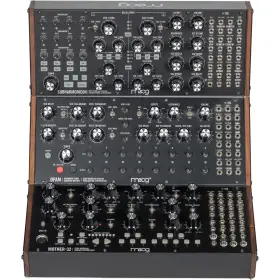 Mother-32 Moog D2026 Mother-32/dfam/subharmonicon 3 Piece Synth Rack
