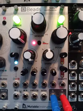 N13-03357 Mutable Instruments Original Beads Texture Synthesizer Eurorack Module