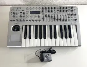 Xst25008227 Novation X-station 25 Synthesizer Keyboard Usb Midi Controller Excellent