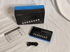 Roland 761294518823 Aira Compact J-6 Chord Synthesizer