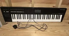 A-800pro Roland Midi Keyboard Controller Audio Synthesizer Missing R9 Knob