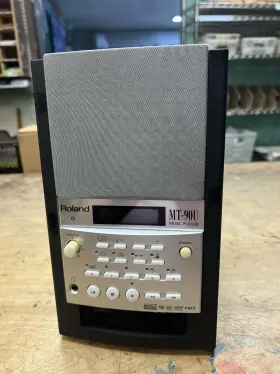 Mt90u Roland Music Player