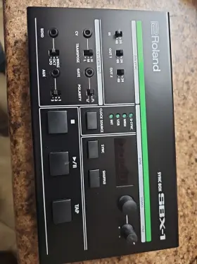 Sbx-1 Roland Sync Box Exellent Condition With Power Supply. Tested