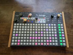 De-01 Synthstrom Deluge