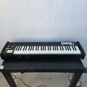 Cp-200b Univox Compac 2 Cp 200b Piano Synthesizer Keyboard With Original Case Vintage