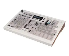 Waldorf 260126380950 Kyra Virtual Analog Synthesizer - Used