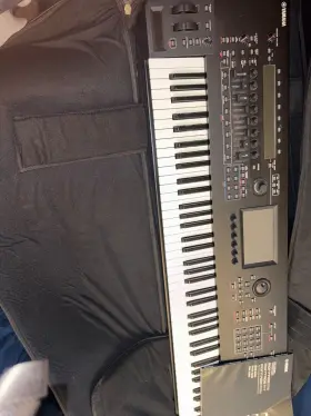 Yamaha 889025100984 Montage 7 76 Key Keyboard Synthesizer