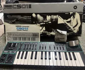 Yamaha Cs01ii Analog Keyboard Synthesizer 32 Keys Pitch Bend Breath Control