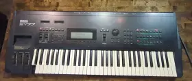 Sy77 Yamaha Synthesizer Works But Rough - As Is For Parts
