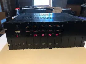 Tx516 Yamaha Vintage Fm Synthesizer Rack With 5 Modules And Docs