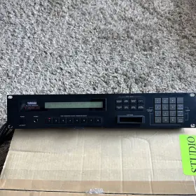 Tx802 Yamaha - Tone Generator Vintage Fm Synth Great Condition