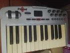 M-audio Oxygen 8 V2 25-KEY Usb Midi Controller Used. Price: $65.00.