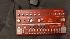 Behringer TD-3-SB Used. Price: $154.66.