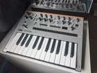 Korg Monologue Monophonic 25-KEY Analog Synthesizer Used. Price: $349.00.